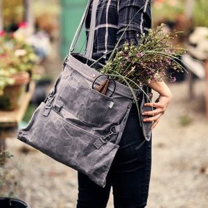 Waxed canvas harvesting bag